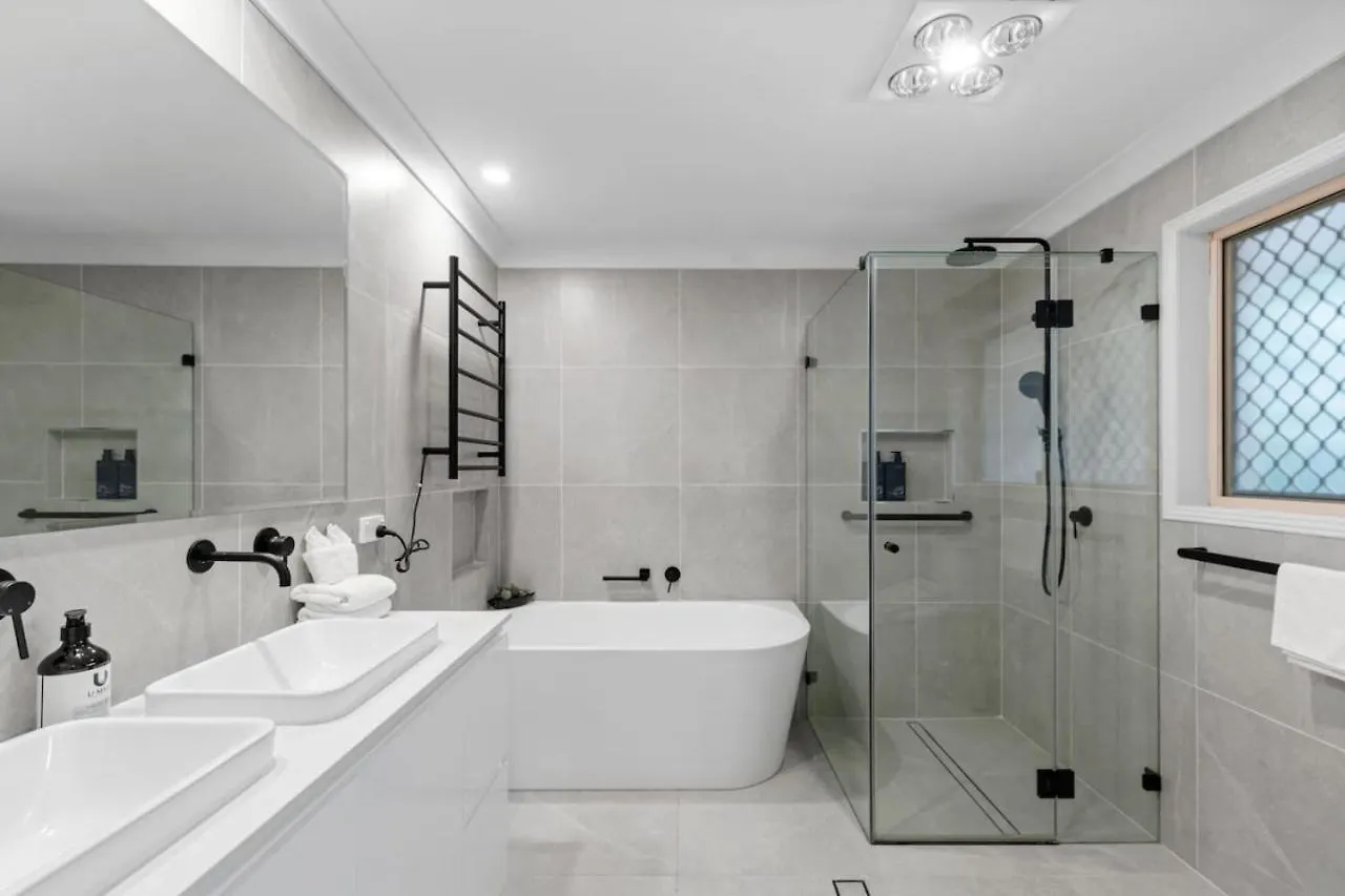 Stunning 5Br Big Modern Home With Parking Malls And Parks Μπρίσμπεϊν Σπίτι διακοπών